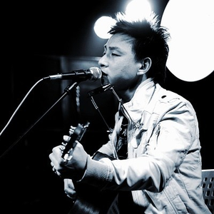 东北光头爆乳女王
